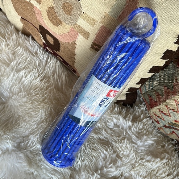Bright blue hanging drying rack for clothes. Never opened. 17” long. Lightweight - Picture 4 of 7